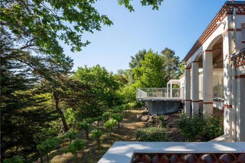Domaine unique entre Sèvre et parc arboré