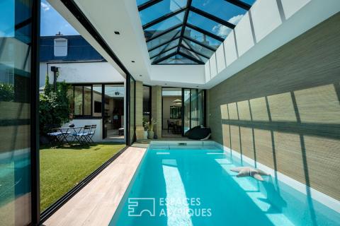 Maison de caractère avec piscine et jardin paysager à Monselet