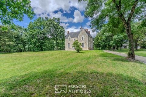 Manoir de caractère sur domaine avec espace piscine remarquable
