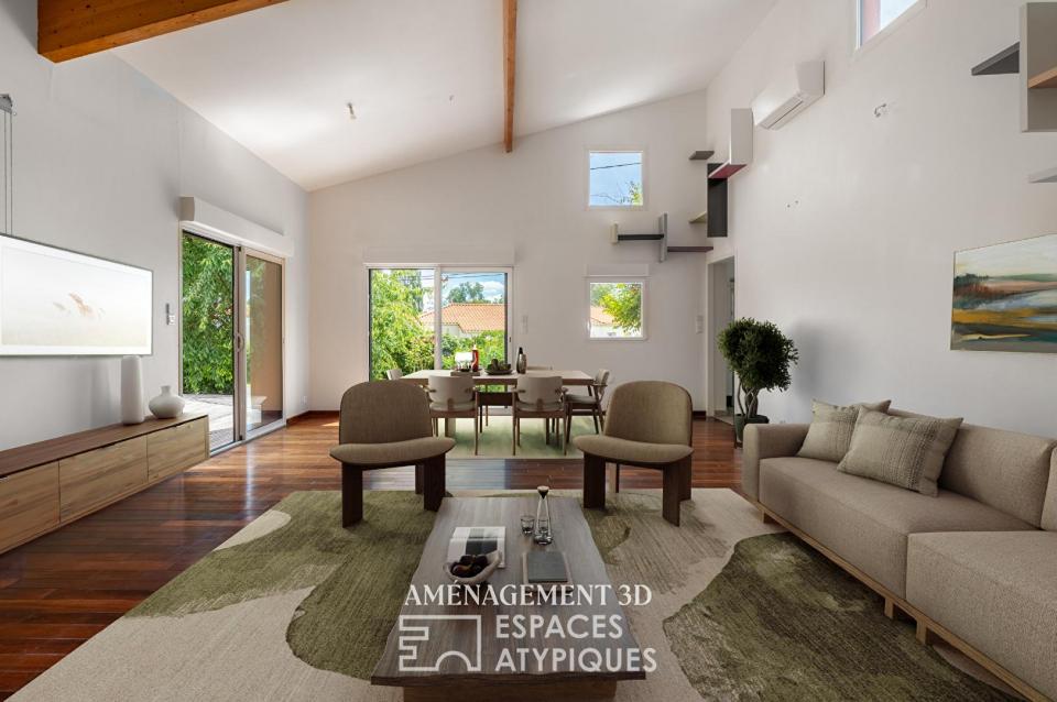 Maison en bois nichée dans un écrin au calme.