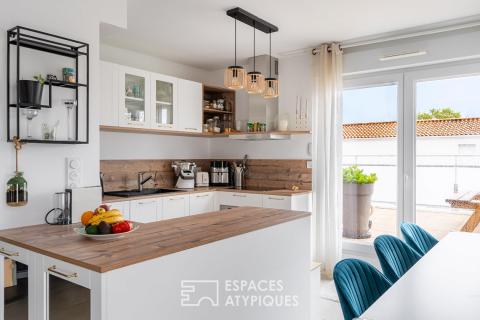 Appartement contemporain et sa terrasse suspendue aux Sorinières