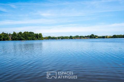 Maison familiale et sa piscine couverte face à l’Erdre à La Chapelle-sur-Erdre
