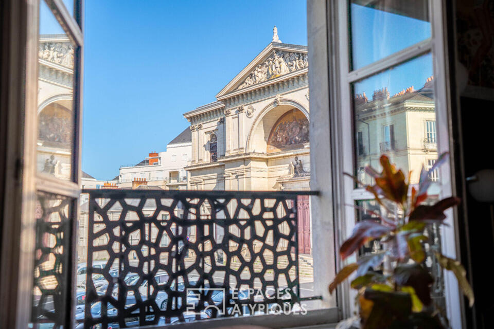 Place du Sanitat: Bel appartement lumineux avec terrasse et garage