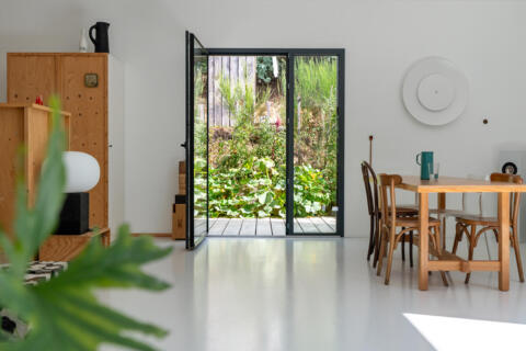 Maison d&rsquo;architecte bioclimatique en ossature bois et ses ateliers créatifs