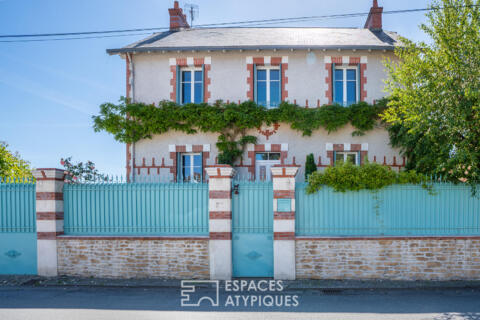 Villa balnéaire historique avec piscine au coeur de Saint-Brévin-les-Pins
