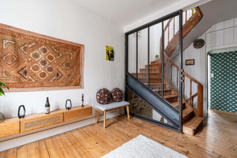 Appartement de charme sur trois niveaux avec terrasse