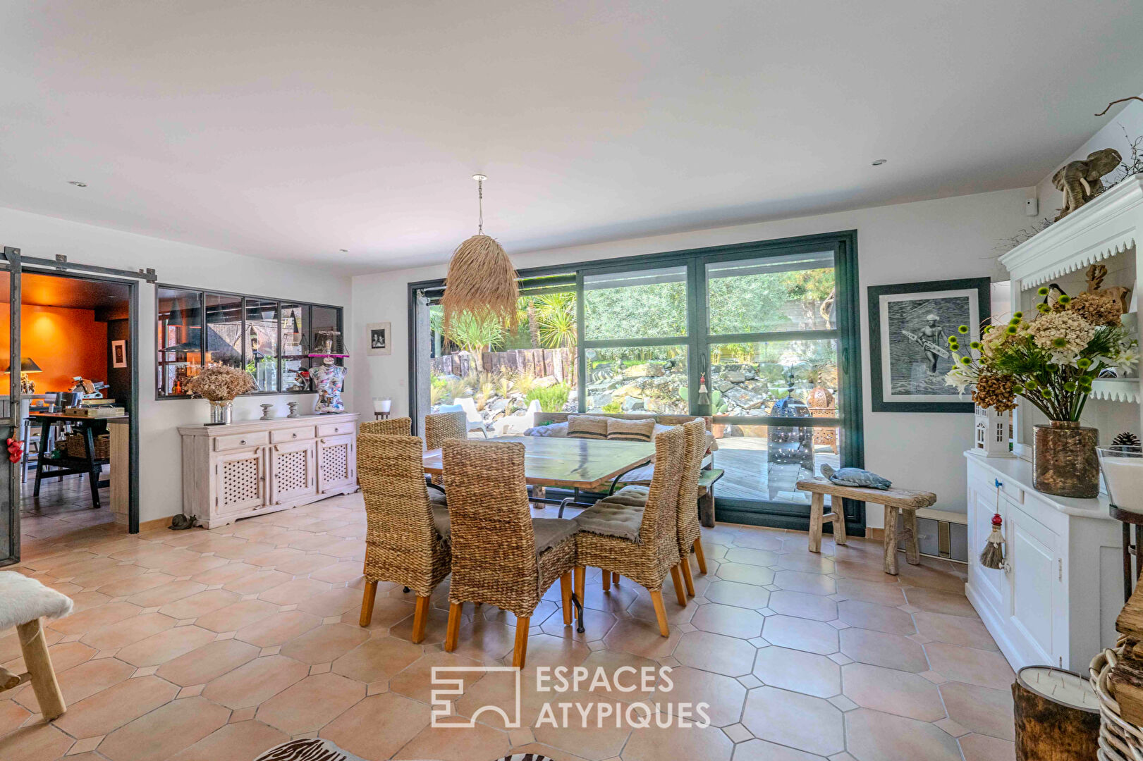 Renovated villa with swimming pool at the gates of La Baule