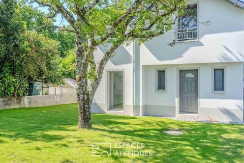 La Baule Élégance et cachet pour cette villa balnéaire neuve, clé en main, à deux pas des commerces, des écoles et des plages.