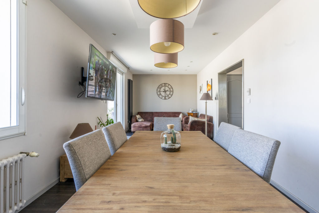 Grande maison familiale avec piscine