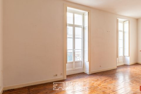 Appartement atypique de charme 77 m2
