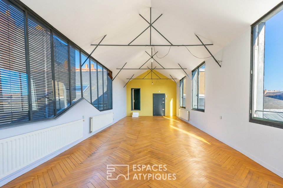 Exceptionnel - loft de 130 m² au coeur du Passage Pommeraye à Nantes