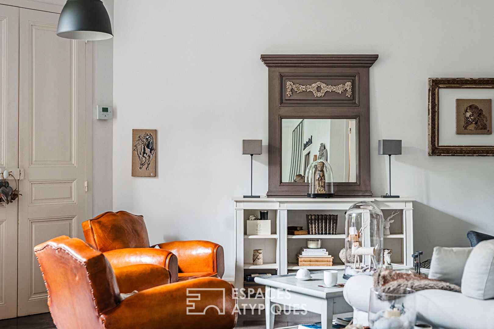 Maison bourgeoise avec terrasses en centre ville