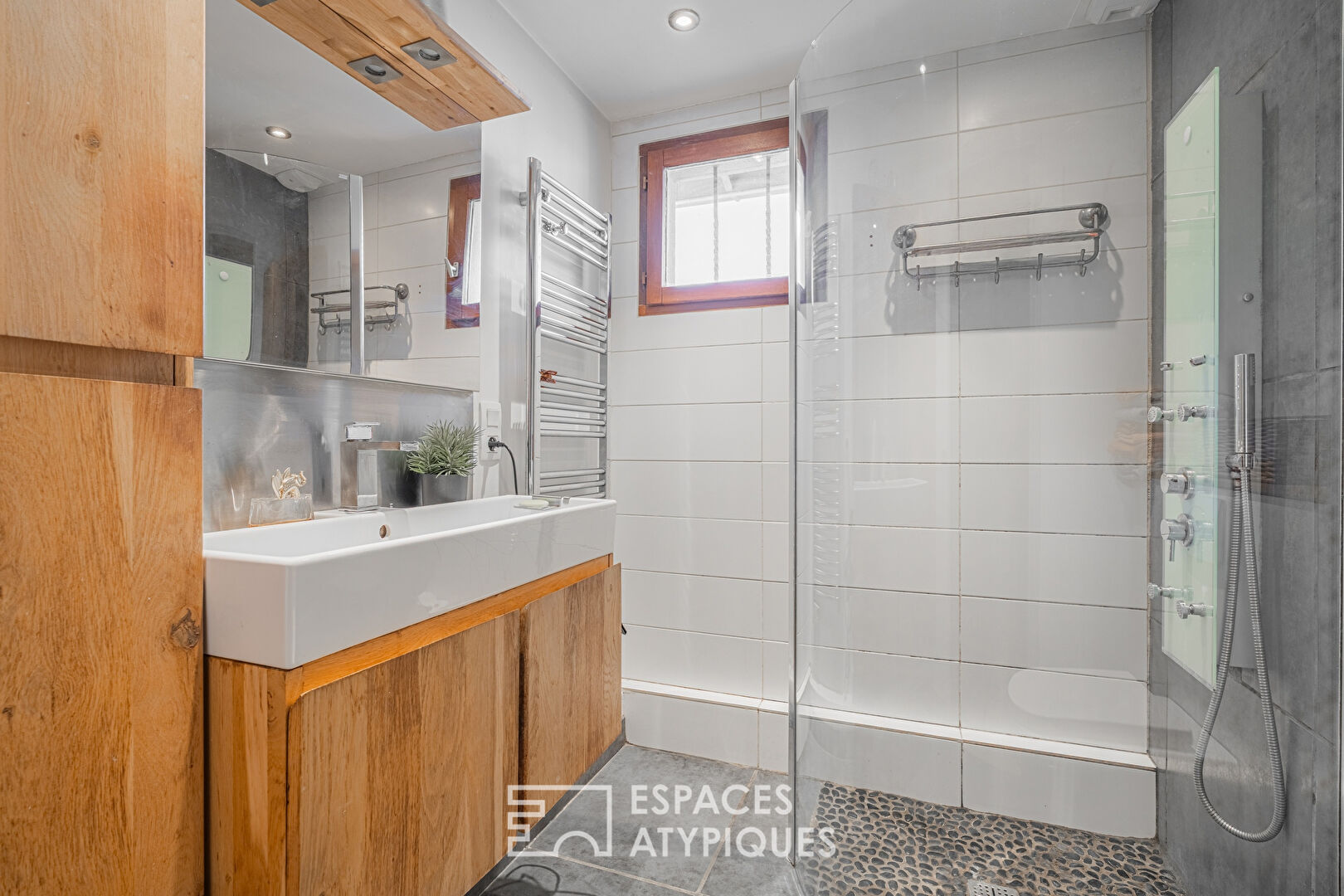 Duplex de charme comme une villa à Gières