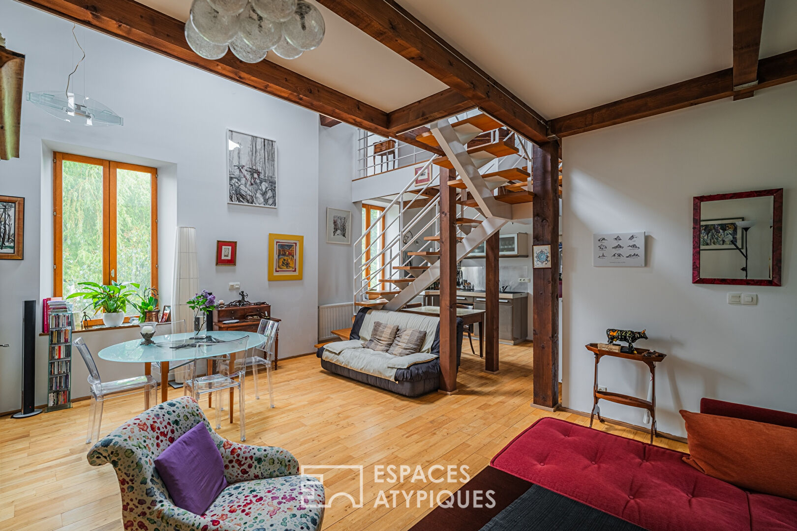 Duplex à l’esprit « loft » en centre bourg