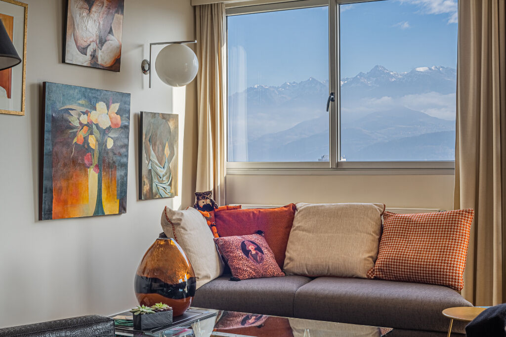 Appartement contemporain avec vue panoramique