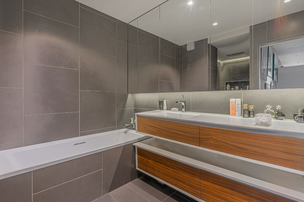 Appartement contemporain avec vue panoramique