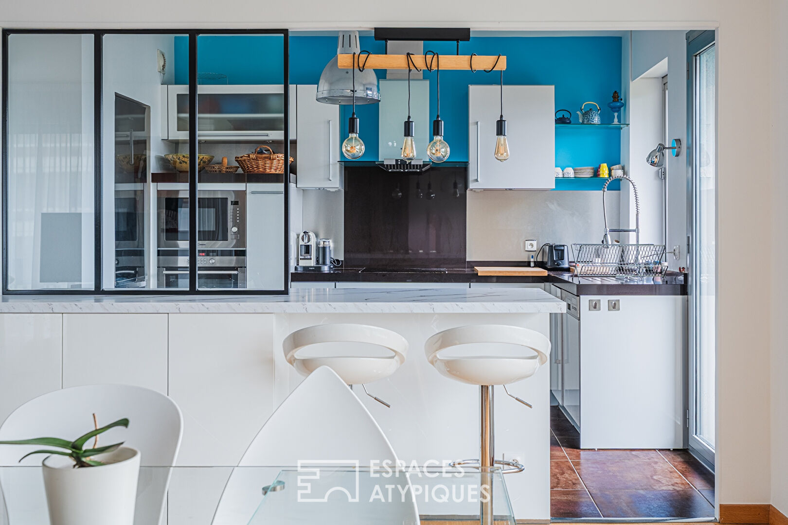 Duplex atypique en dernier étage avec terrasse et vue panoramique