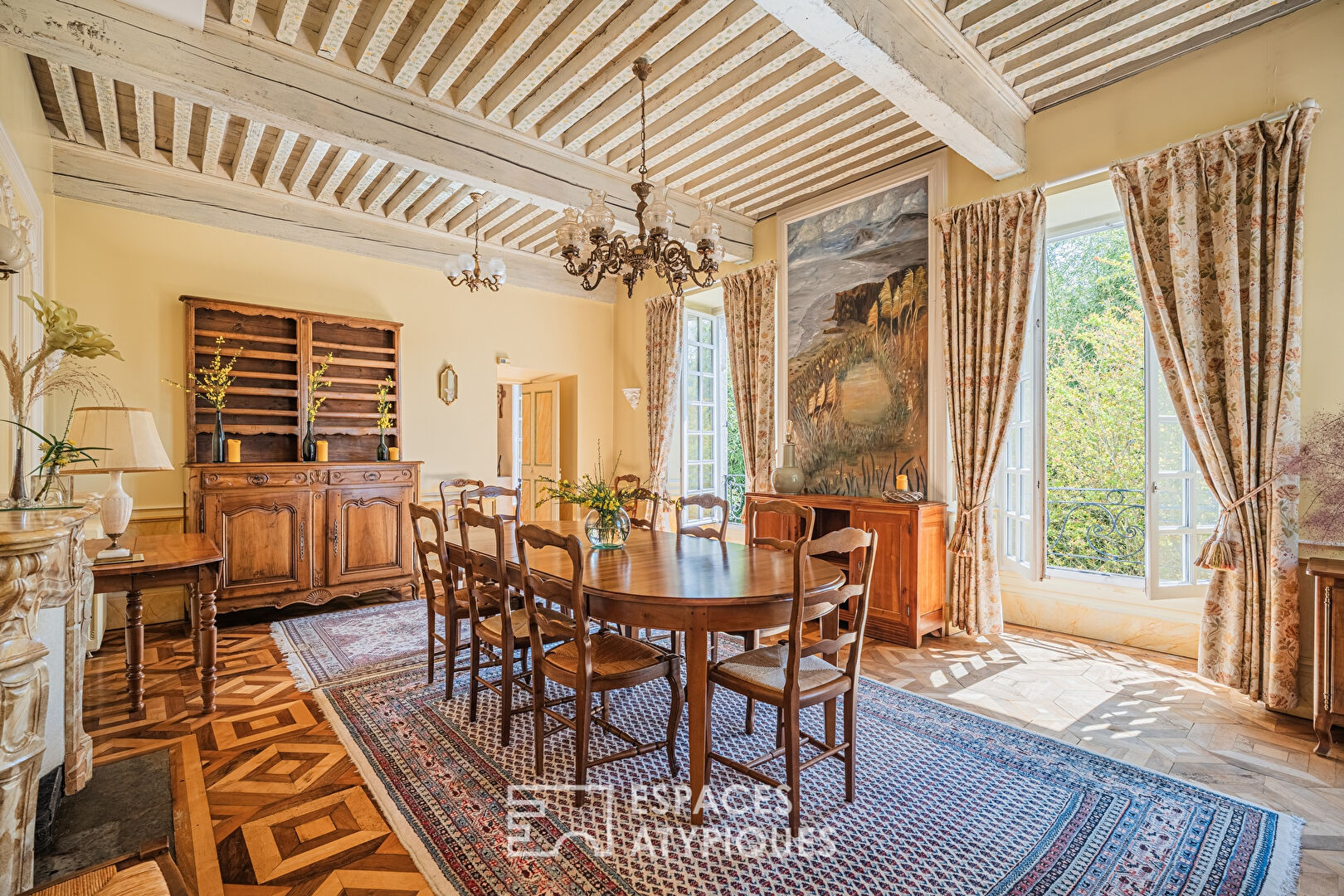 Maison forte du XIIème face au Vercors et son parc arboré