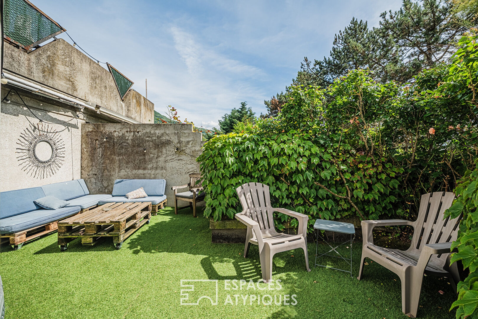 Duplex d’architecte avec ses 3 terrasses et  son studio indépendant