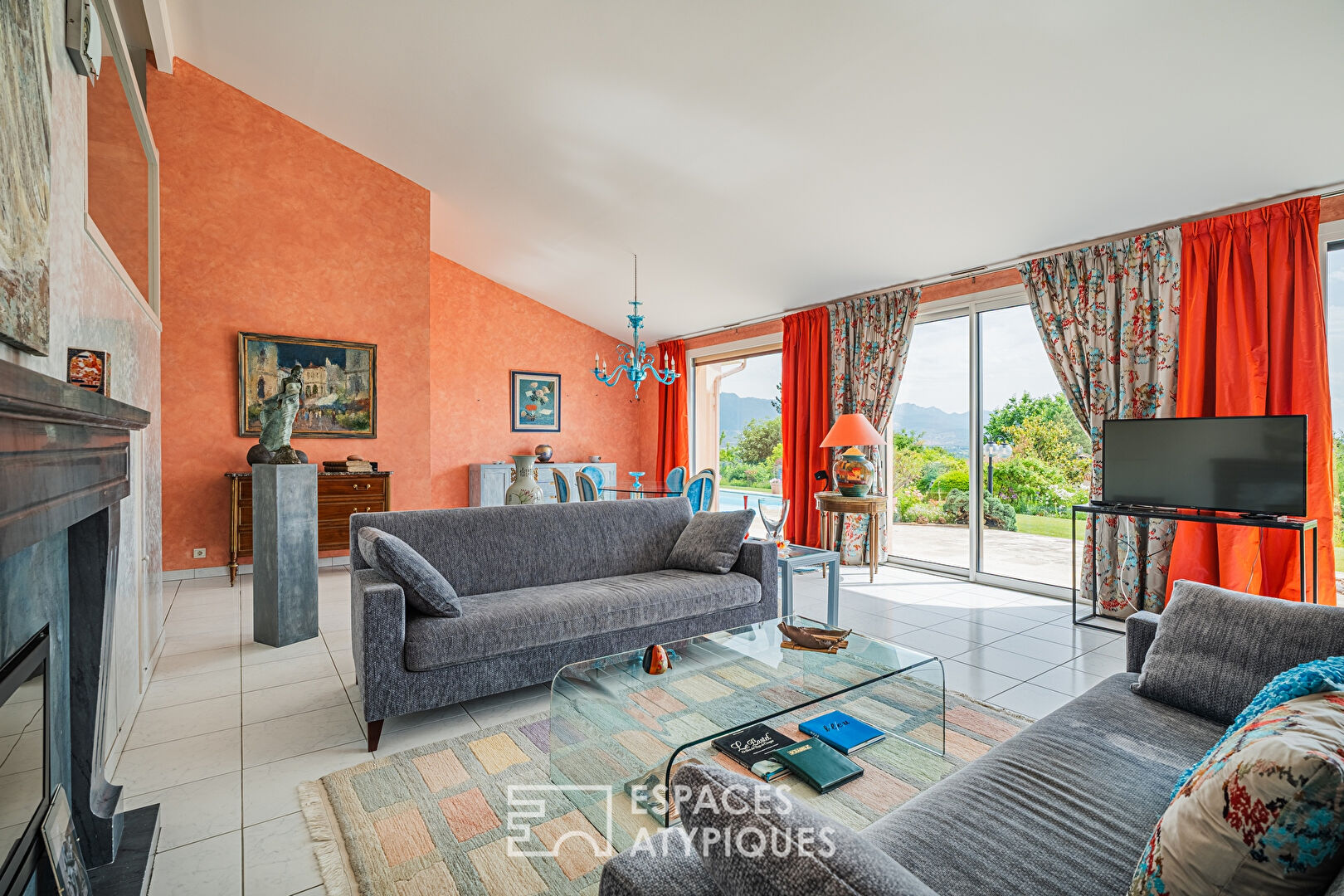 Magnifique Villa avec vue sur la plaine de Romans et son jardin japonisant