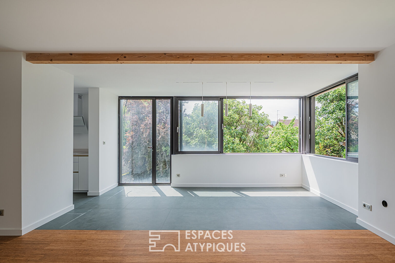 Ultra-contemporary house in the heart of the Montfleury district