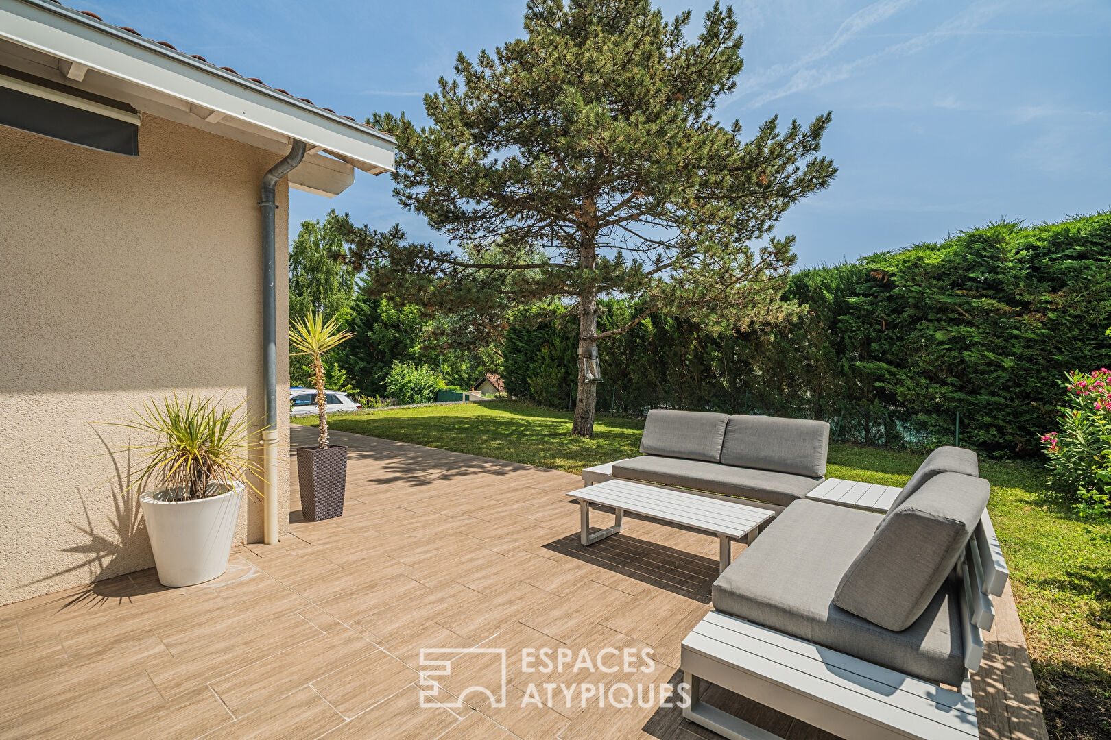 Contemporary house on the heights of Seyssins