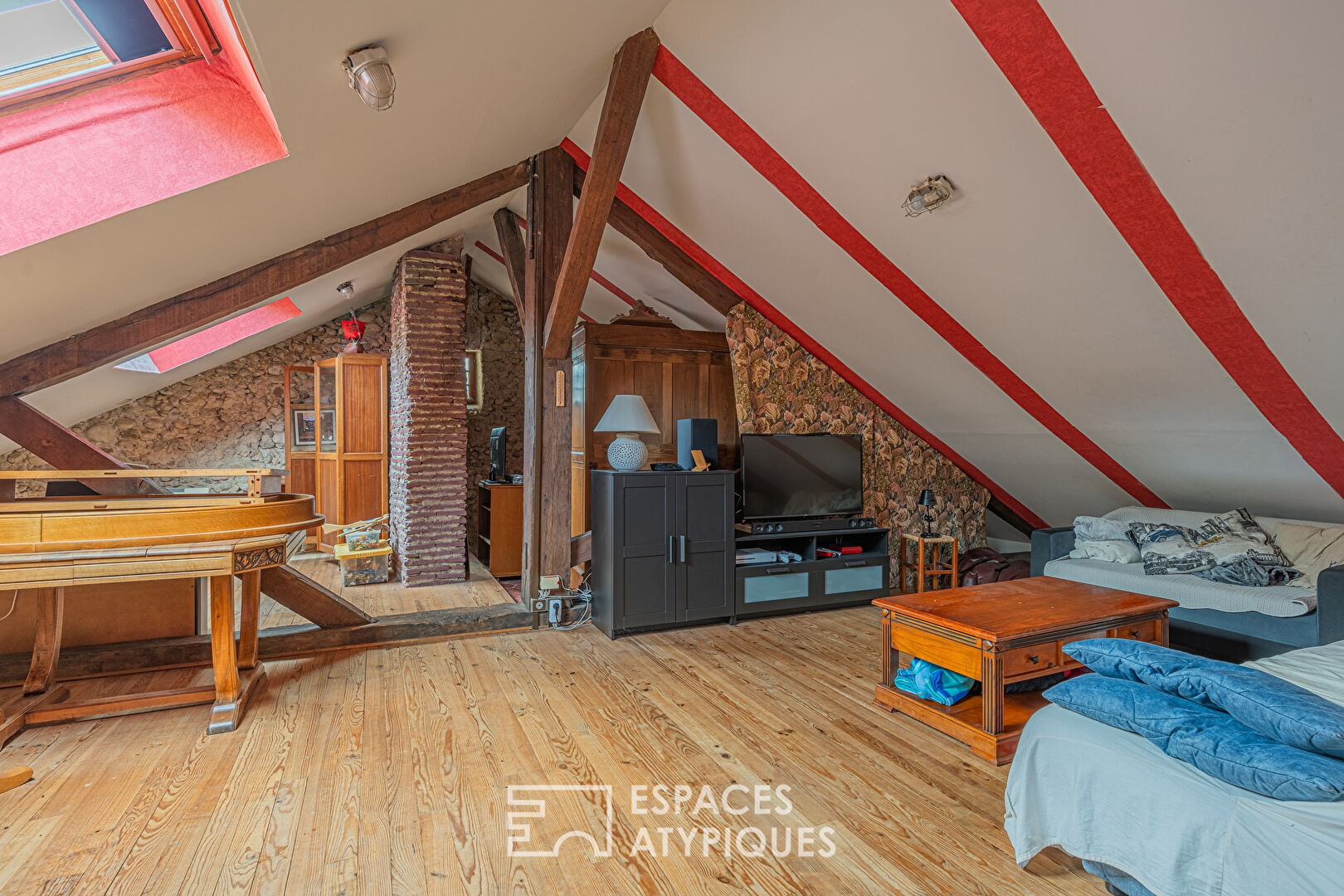 17th century character residence