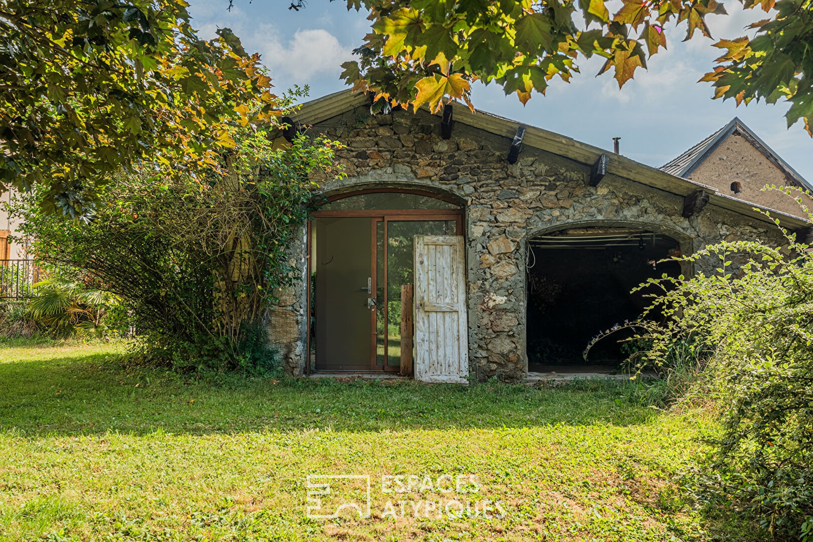 Renovated country house near Lake Monteynard