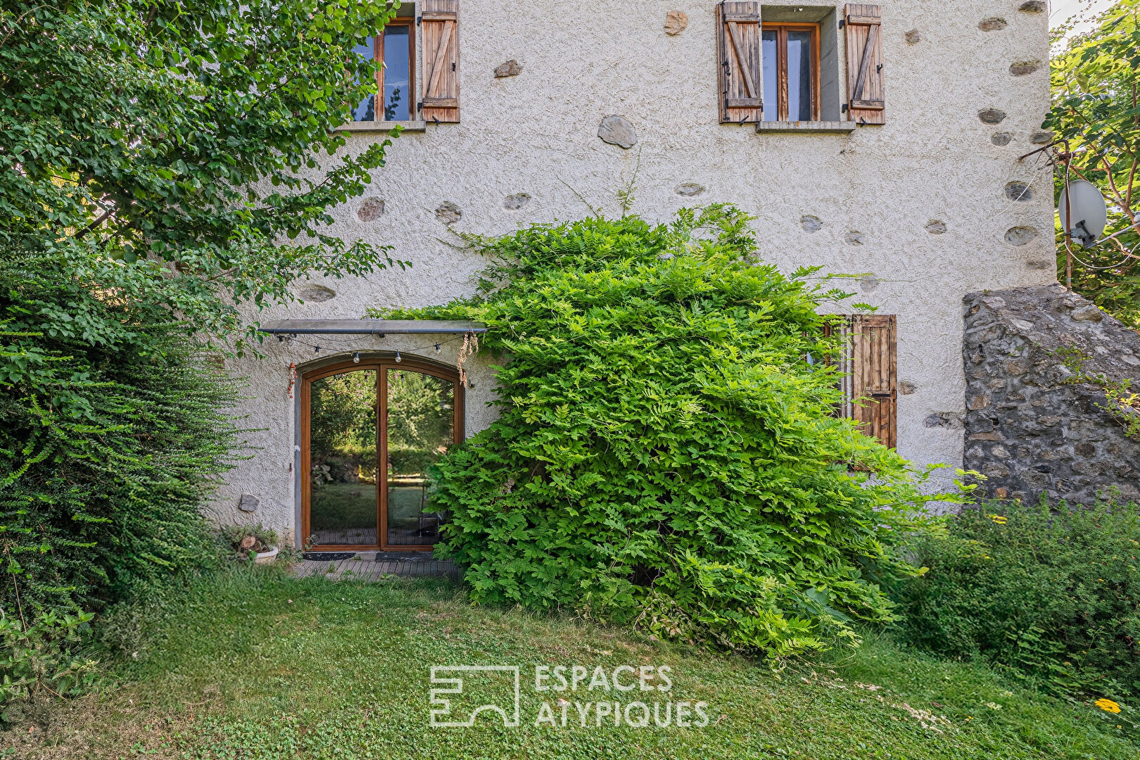 Renovated country house near Lake Monteynard