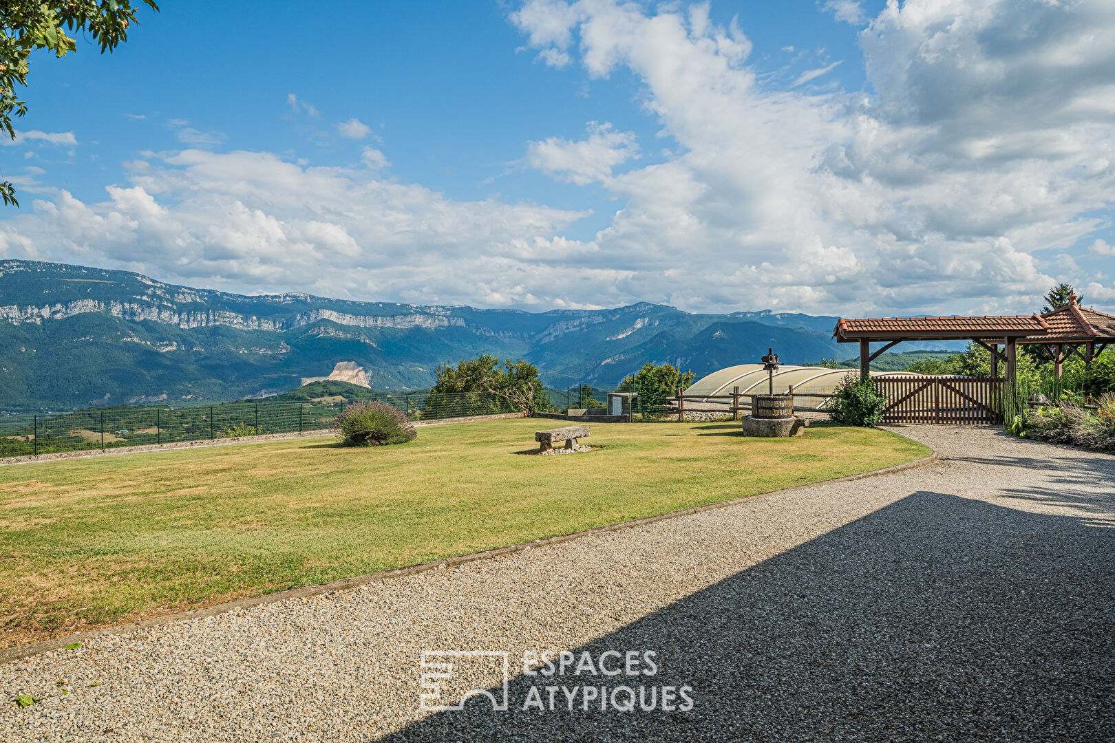 Character house with panoramic view of the mountains