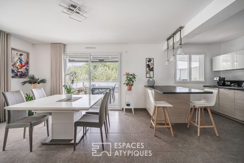 Luxury apartment in its green nest