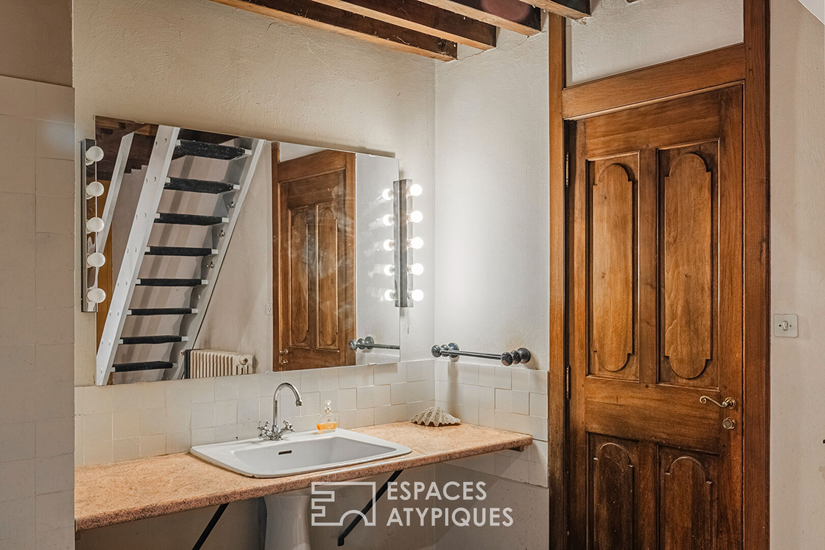 Maison à revisiter 280 m² – Caractère et grands espaces en Chartreuse