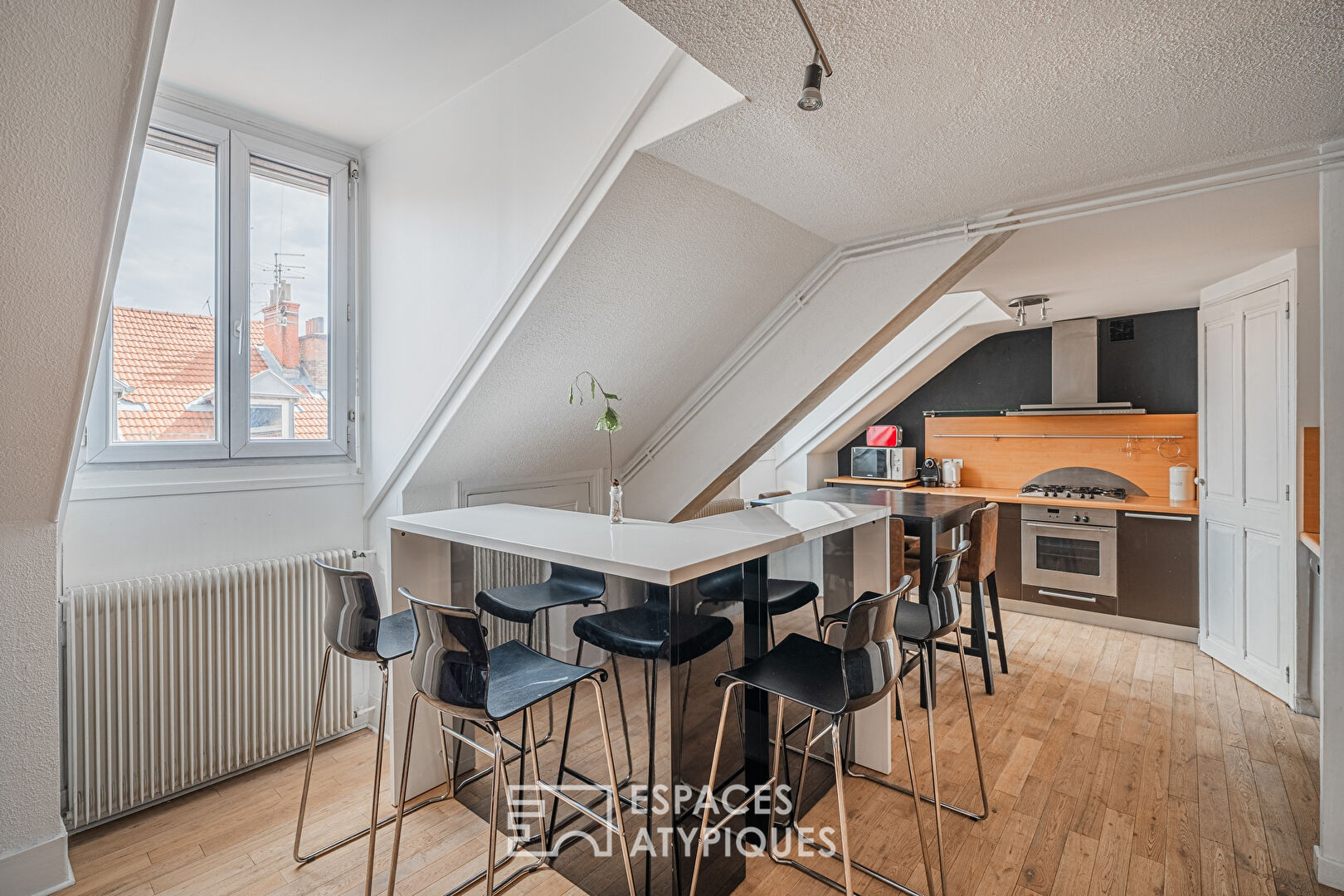 Appartement en dernier étage avec vue
