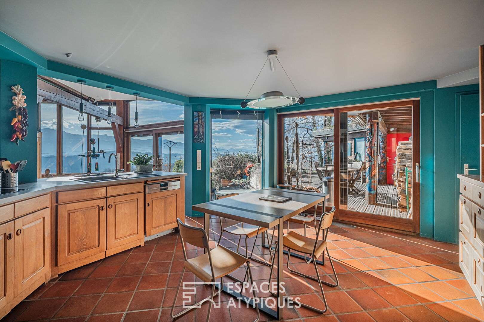 Maison bois moderniste et son atelier d&rsquo;artiste