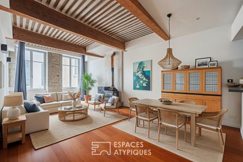 Appartement atypique en duplex en hypercentre