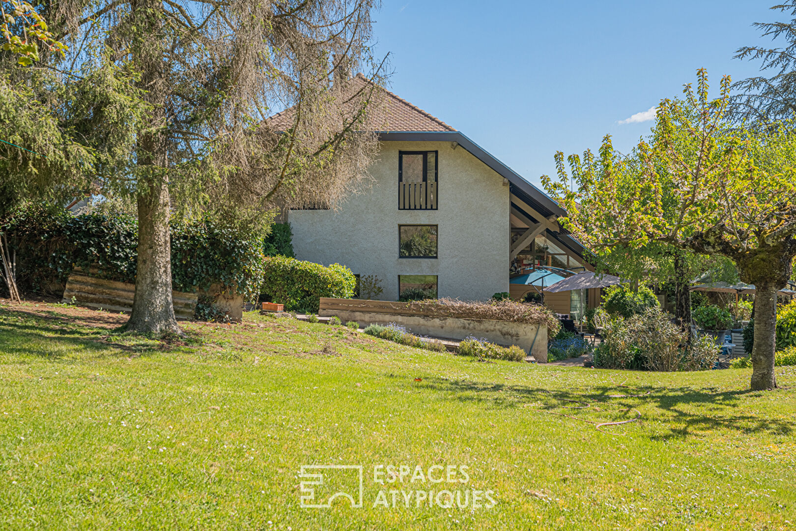 Demeure dauphinoise rénovée par un architecte