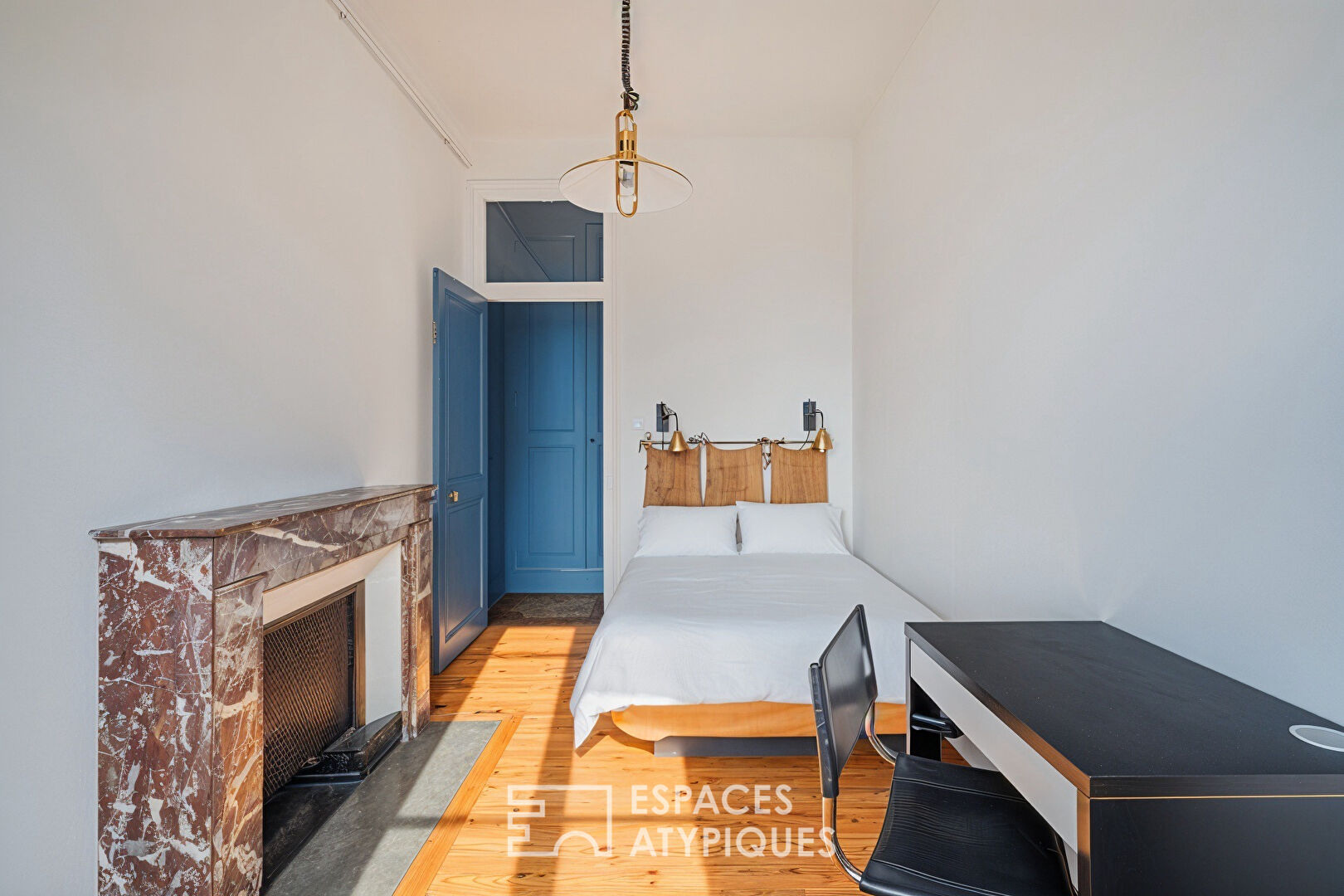 Grenoble L&rsquo;Élégance de l&rsquo;Ancien 80 m² Lumineux et Vue Dominante