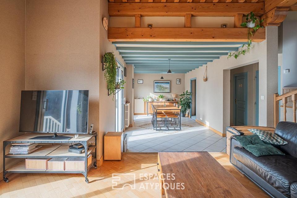 Maison années 70 et sa vue d'exception