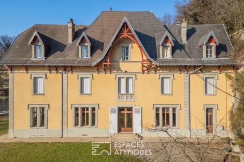 Exceptional property backing onto the Chartreuse and its breathtaking view