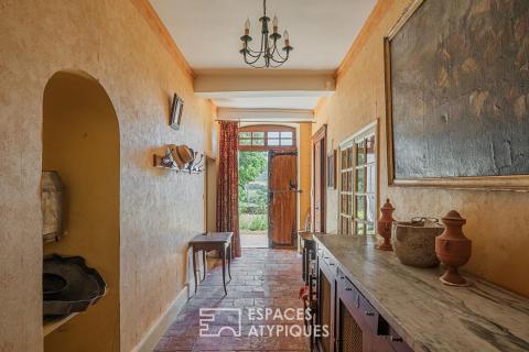 Maison de maître et son parc arboré sur la vallée de la Bourbre