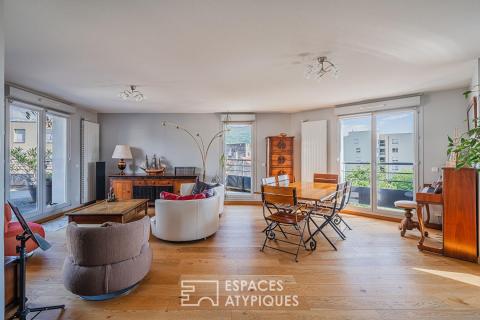 Appartement en dernier étage avec superbe terrasse et vue