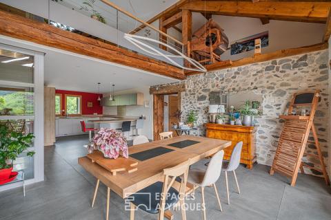 Grange rénovée avec verger et activité de maison d&rsquo;hôtes