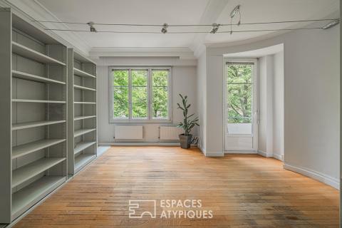 Appartement de caractère dans un immeuble de standing en centre ville