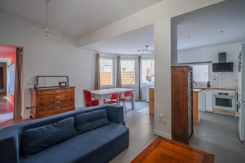 Appartement atypique avec terrasses sur cour