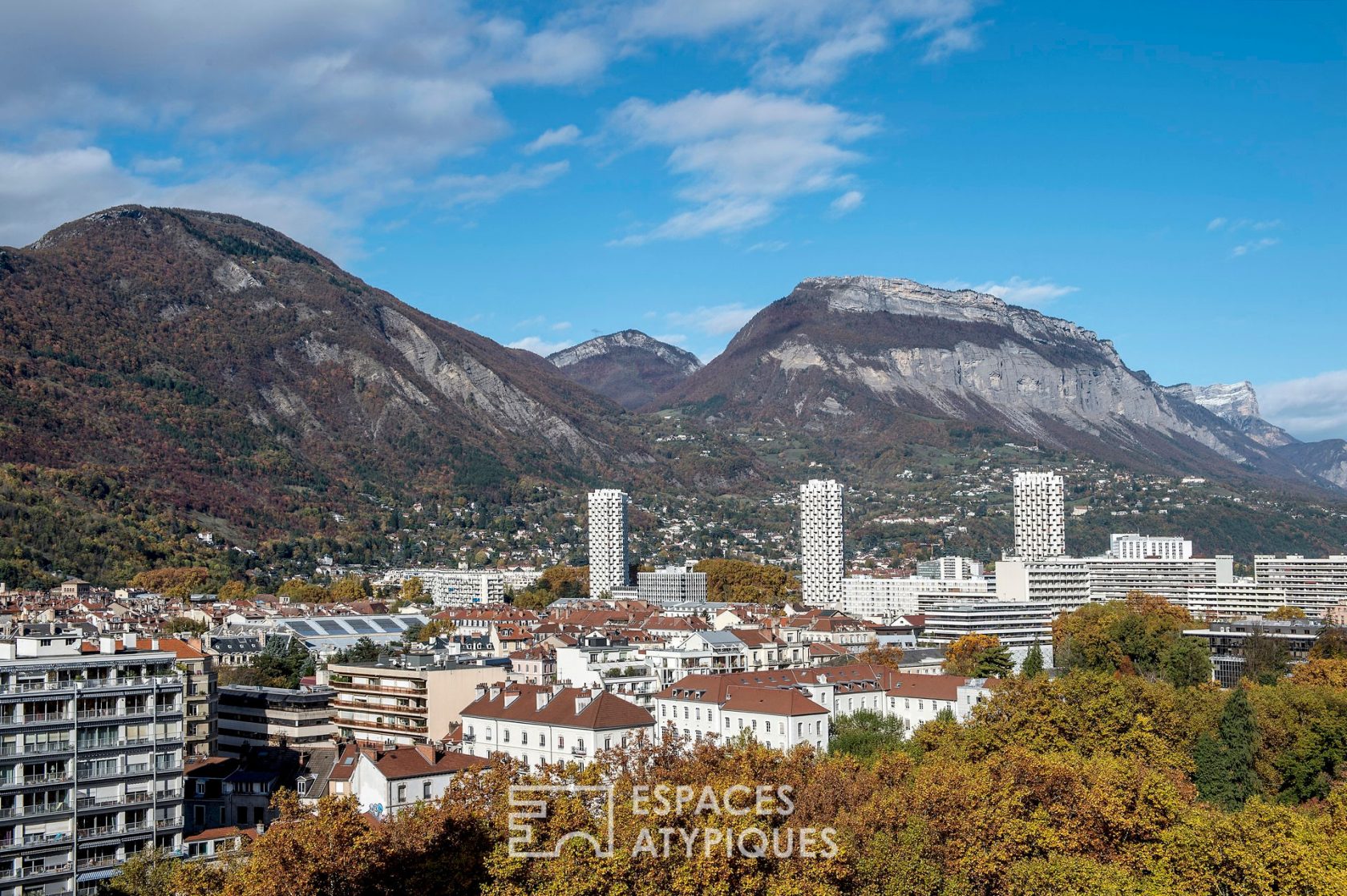 Appartement contemporain avec terrasse et vue exceptionnelle