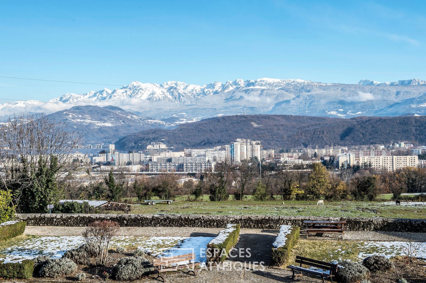 Appartement de charme au Château de la Balme