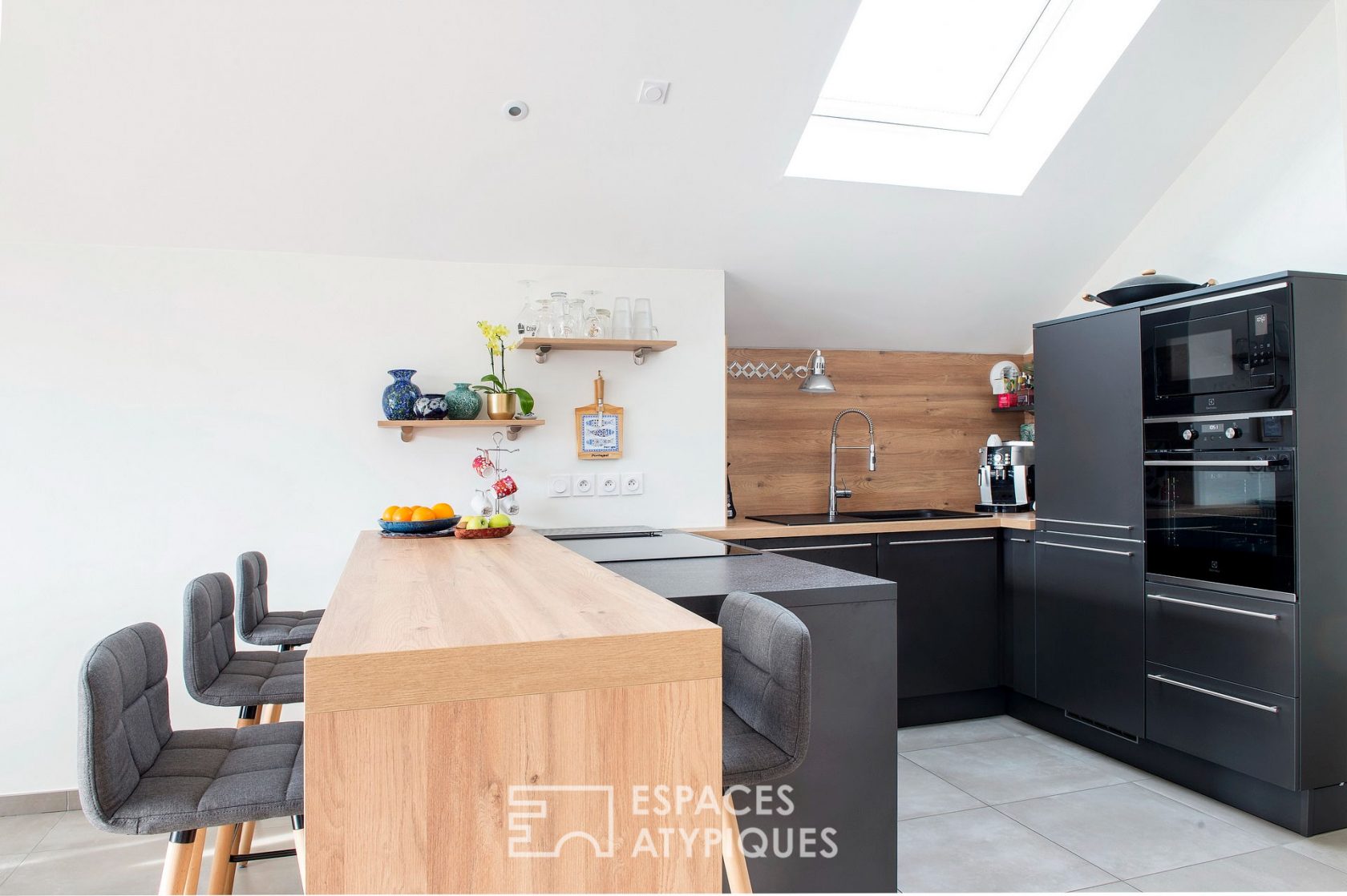 Duplex with terrace and view