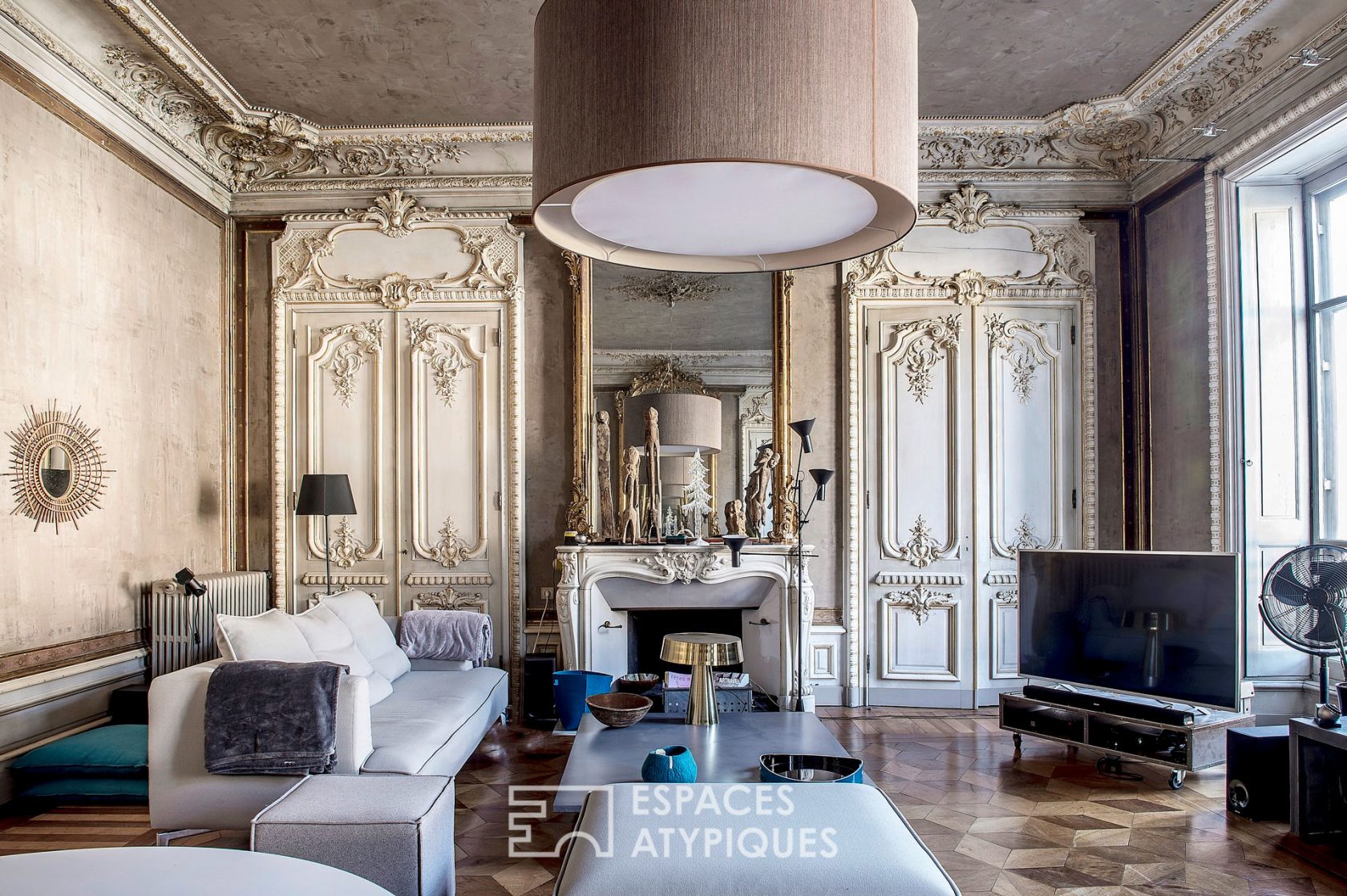 Beautiful Haussmannian apartment with Bastille view