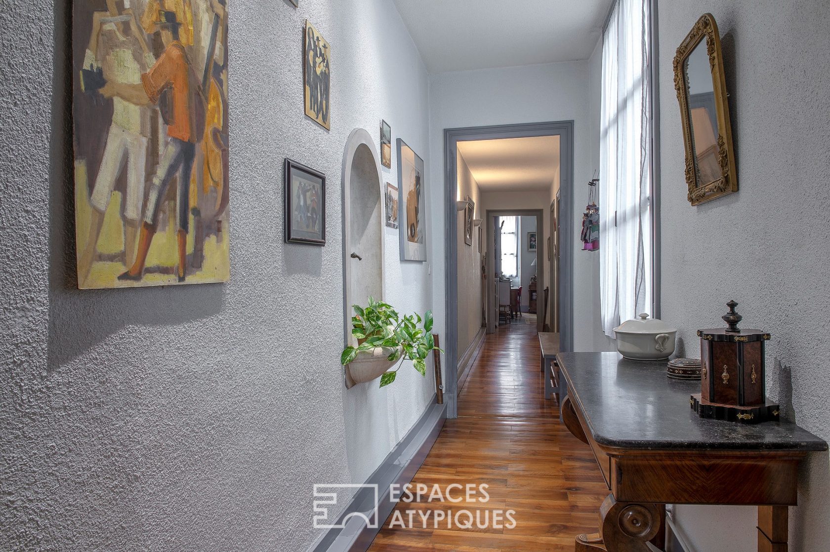 Appartement de charme sur les Quais