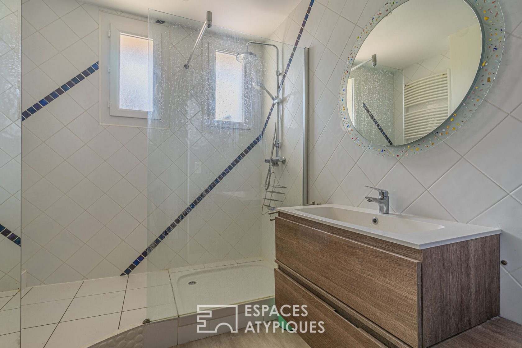 Beautiful renovated apartment near Gustave Rivet
